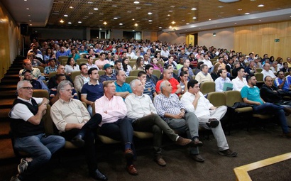 Palestra técnica de gramados Itograss em Ribeirão Preto